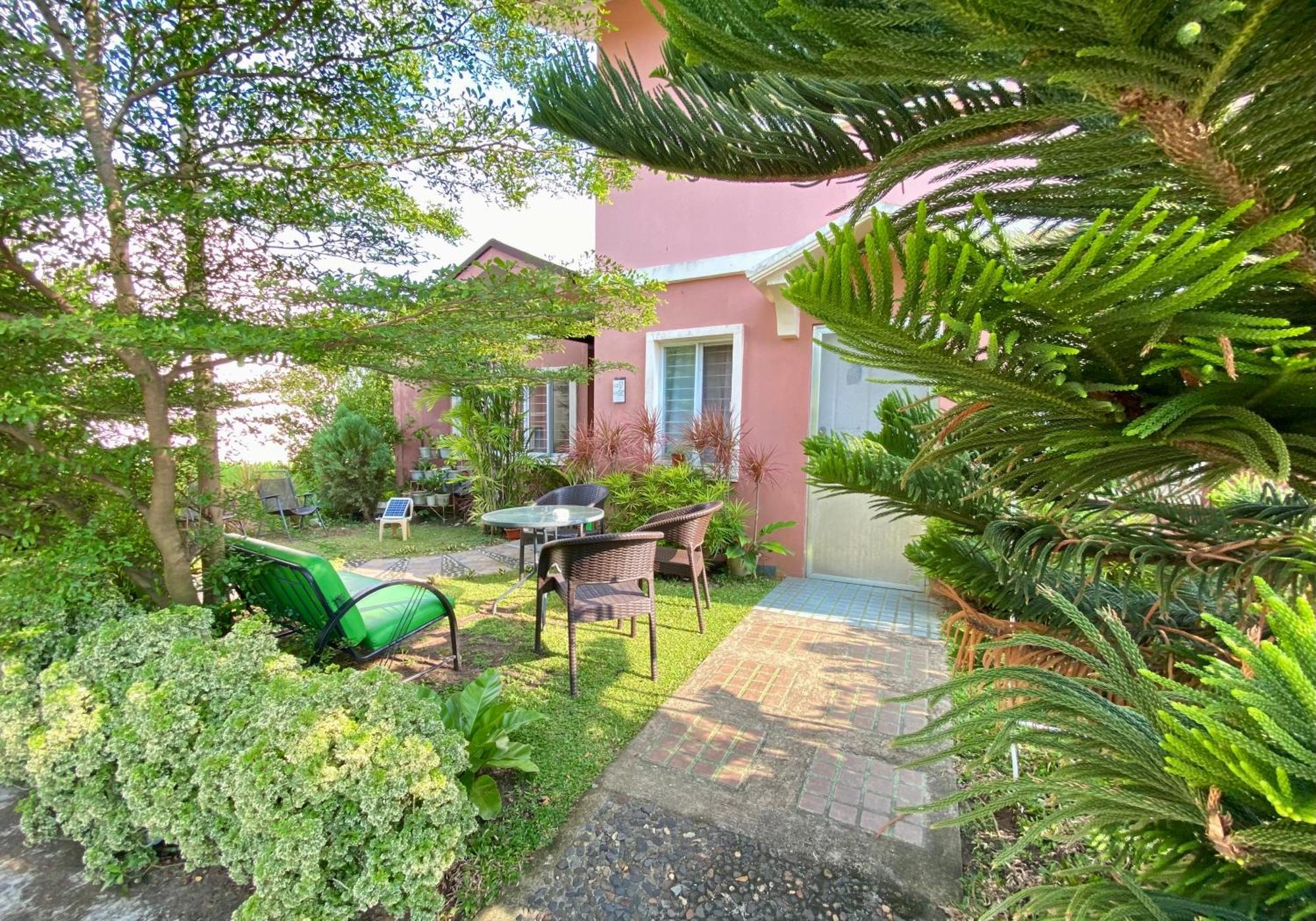 Relaxing Home At Camella Bacolod, Near Airport, Rockwell, Terminals, Famous Resto Exterior photo