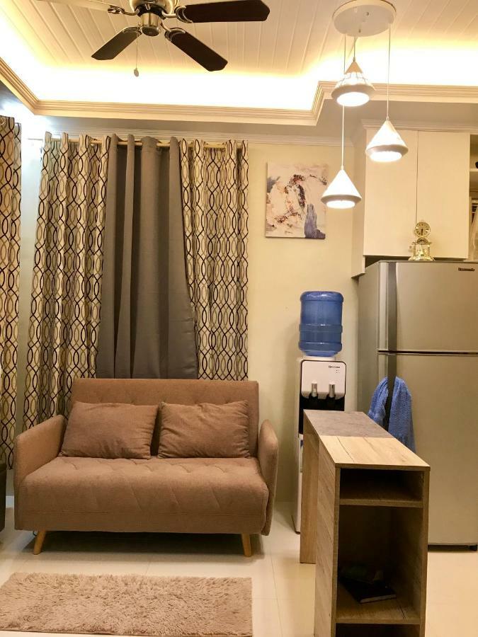 Relaxing Home At Camella Bacolod, Near Airport, Rockwell, Terminals, Famous Resto Exterior photo